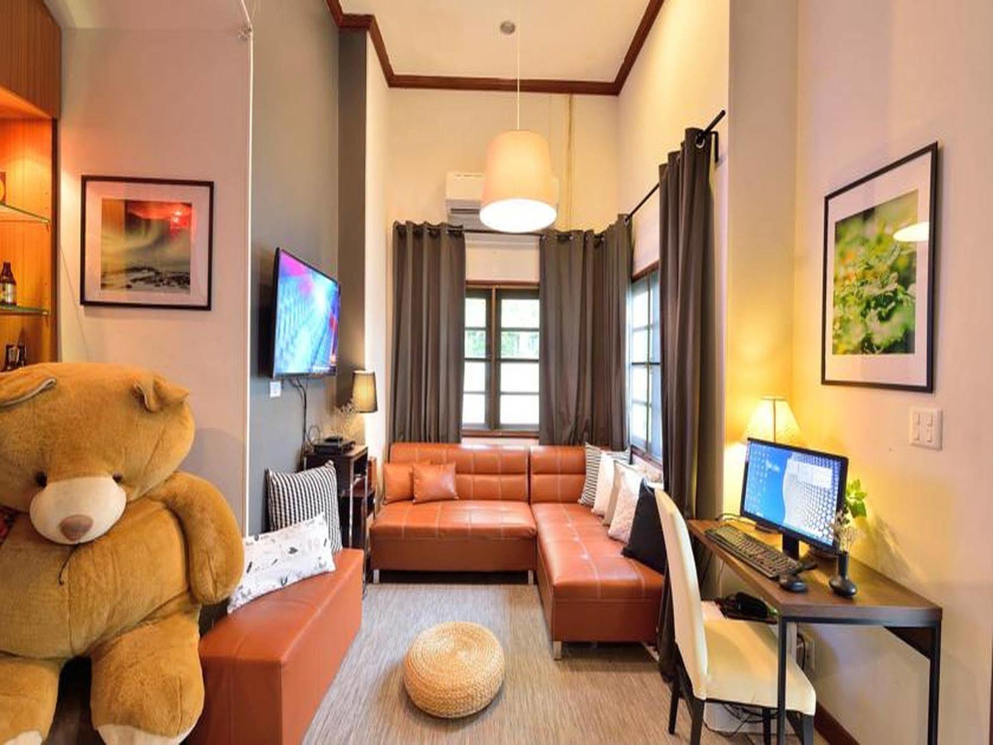 Lost And Found Bed And Breakfast Bangkok Exterior photo